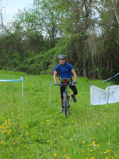 MTBO-Teilnehmer im Ziel
