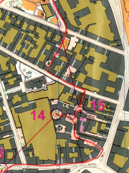 Knifflige Routen durch die Hackeschen Höfe